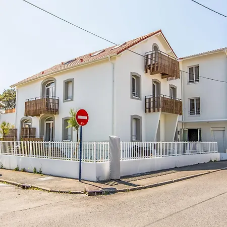 Cap Ocean-2 By Interhome