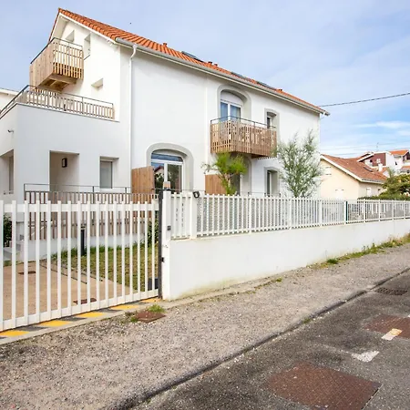 Cap Ocean-2 By Interhome *