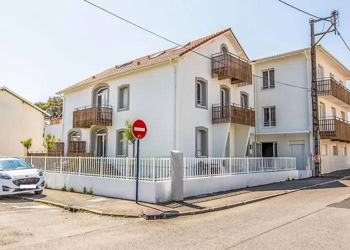 Cap Ocean-2 By Interhome